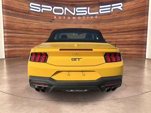 Used 2024 Ford Mustang GT Premium image 6