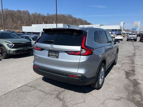 Used 2023 Honda CR-V EX-L image 5