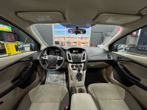 Used 2012 Ford Focus SE image 27