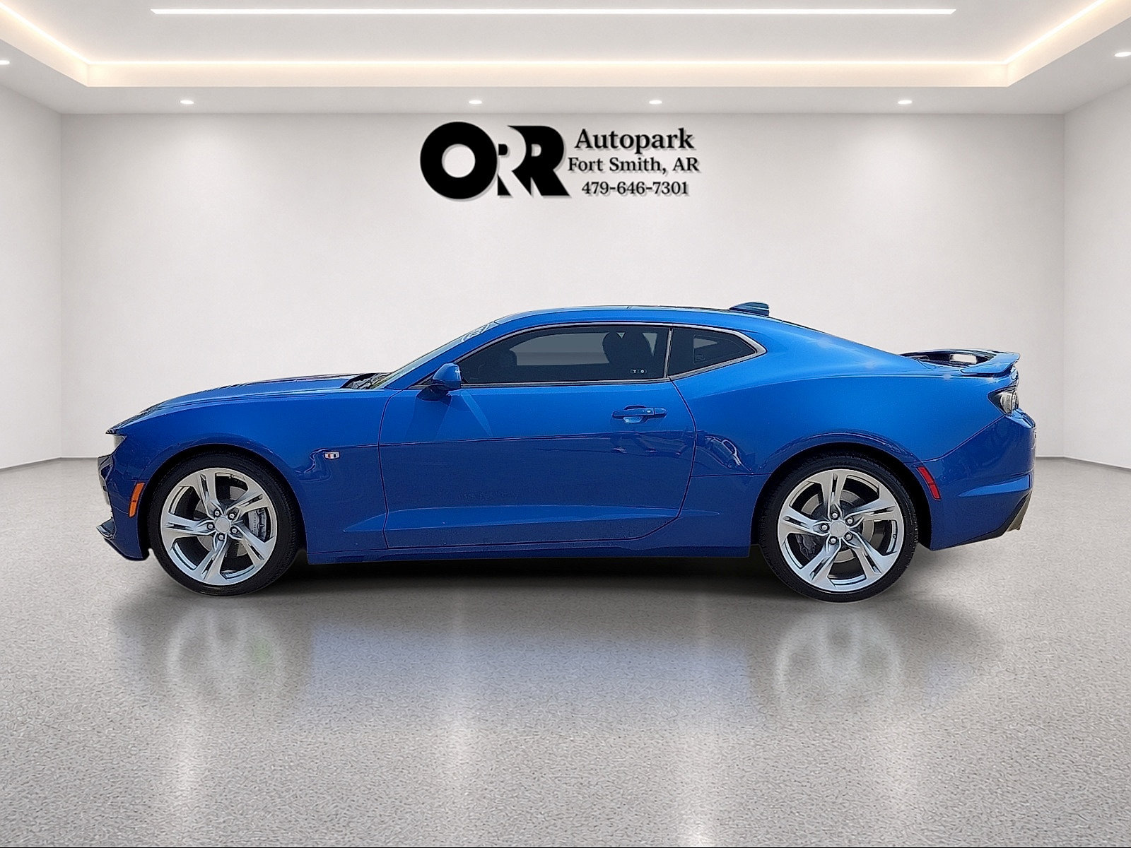 Used 2022 Chevrolet Camaro SS RWD image 3