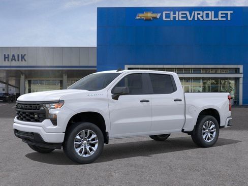 New 2026 Chevrolet Silverado 1500 Custom RWD image 2