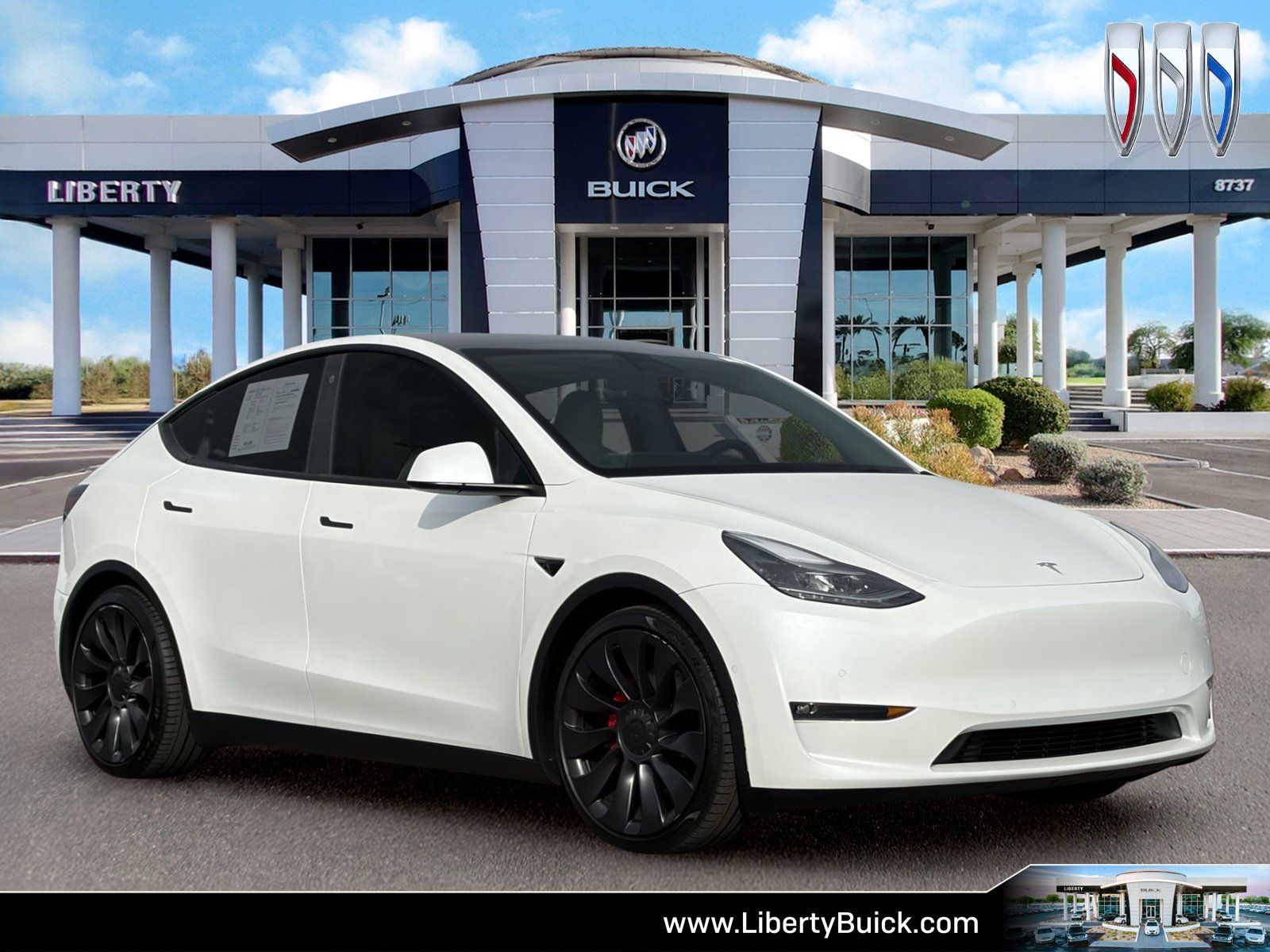 Used 2021 Tesla Model Y Performance AWD/4WD image 1