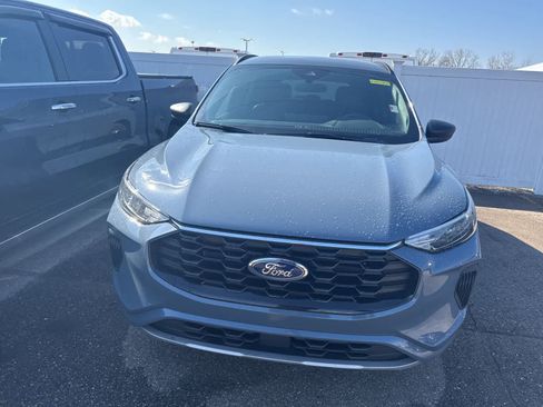 Used 2024 Ford Escape ST-Line w/ Tech Pack #1 image 4