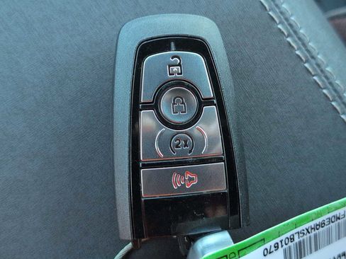 New 2025 Ford Bronco Badlands w/ Sasquatch Package image 23