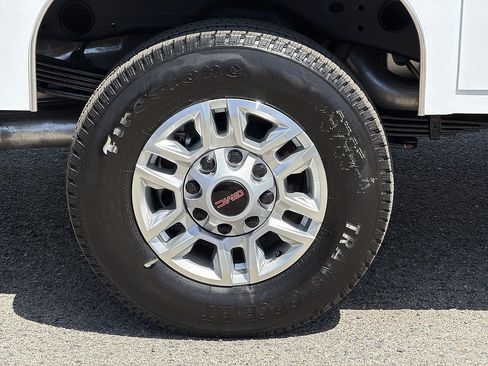 New 2026 GMC Sierra 2500 Pro w/ Convenience Package RWD image 29