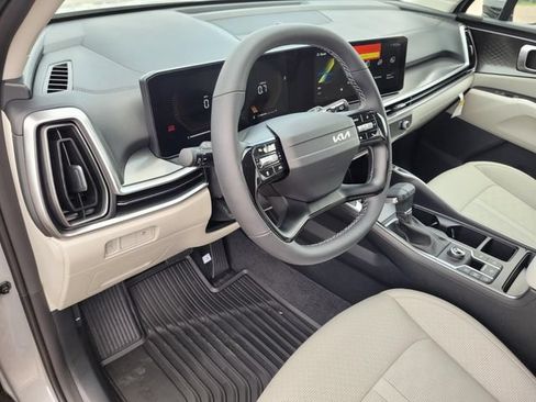 New 2026 Kia Sorento S FWD image 10