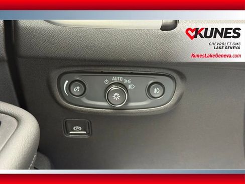 Used 2024 GMC Terrain SLT AWD/4WD image 39
