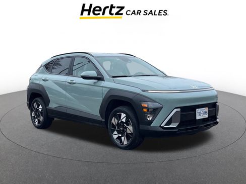 Used 2025 Hyundai Kona SEL image 1