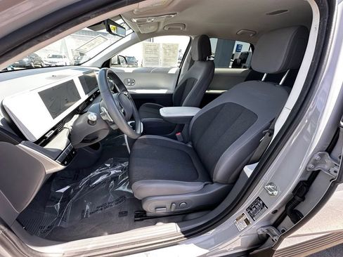 Used 2024 Hyundai Ioniq 5 SEL RWD image 18