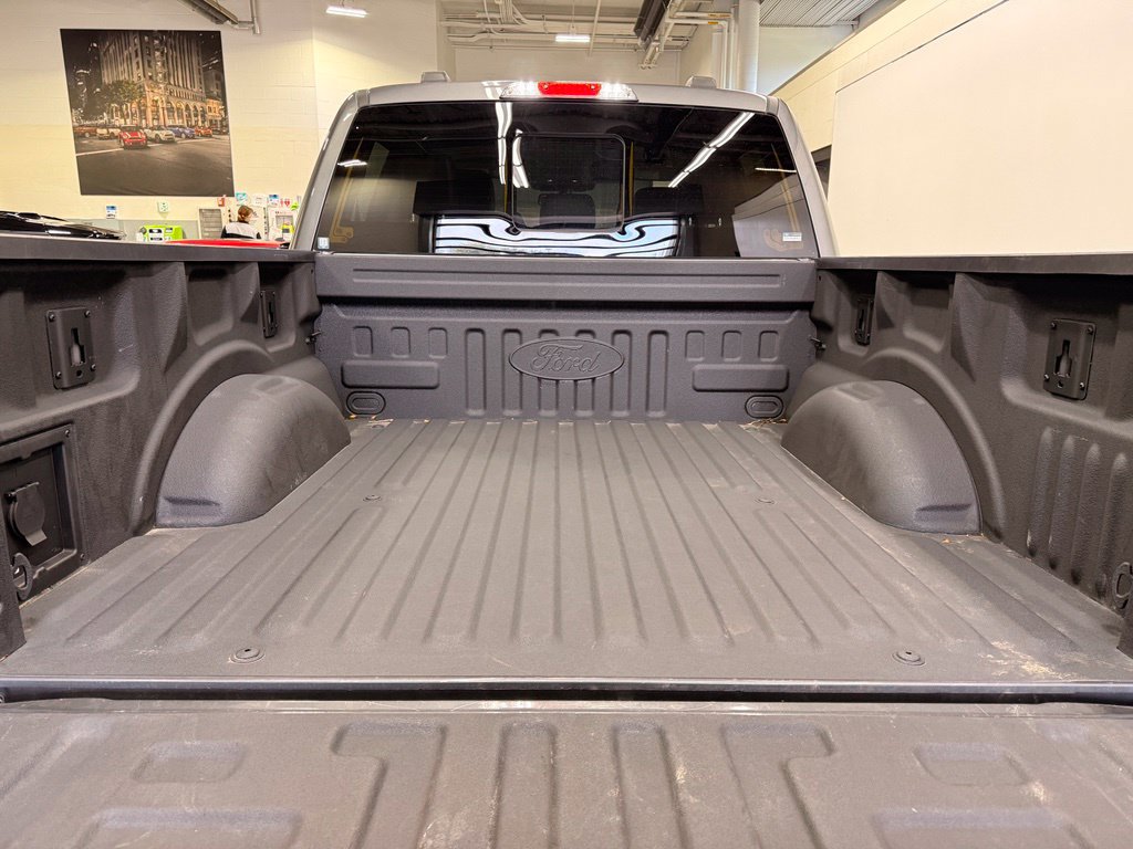 Used 2023 Ford F150 Lariat AWD/4WD image 24