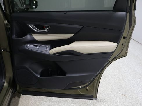 Used 2022 Subaru Ascent Limited w/ Popular Package #2A image 21