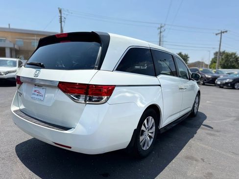 Used 2014 Honda Odyssey EX image 3