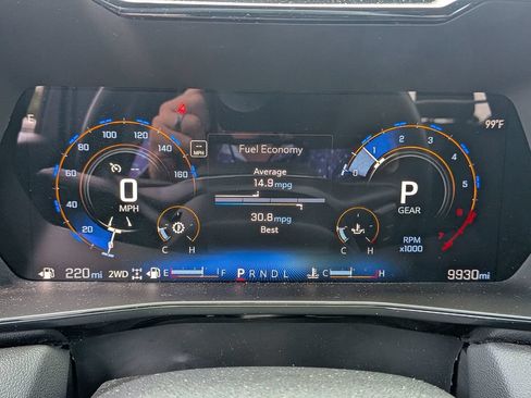 Used 2025 Chevrolet Colorado LT w/ Advanced Trailering Package AWD/4WD image 17