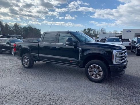 Certified 2025 Ford F350 King Ranch image 2