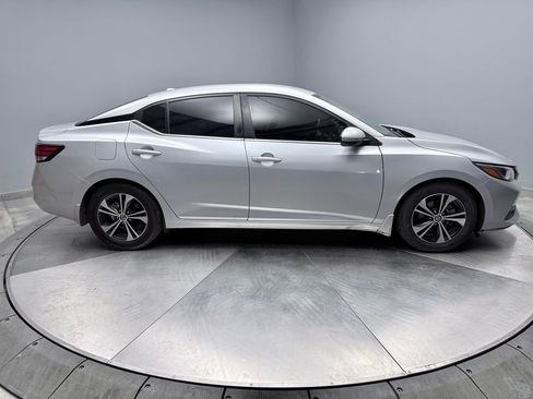 Used 2022 Nissan Sentra SV FWD image 4