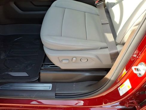 New 2026 GMC Sierra 1500 SLT w/ SLT Premium Plus Package AWD/4WD image 18