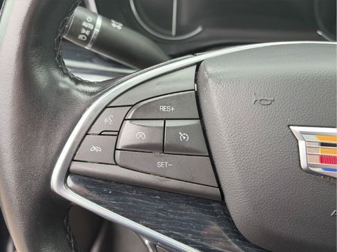 Certified 2024 Cadillac XT5 Premium Luxury w/ LPO, Floor Liner Package AWD/4WD image 26