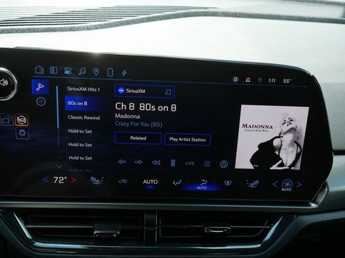 Used 2024 Chevrolet Equinox EV RS AWD/4WD image 22