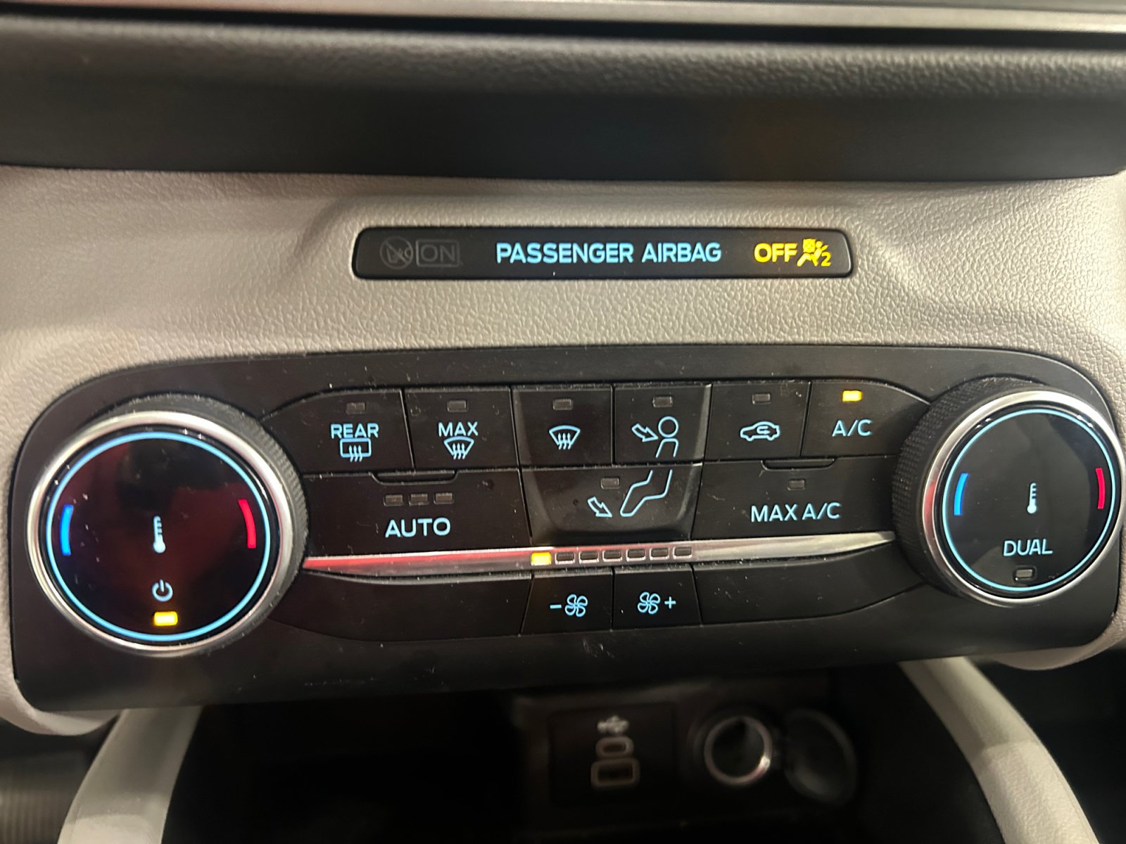 Used 2024 Ford Escape Active FWD image 18
