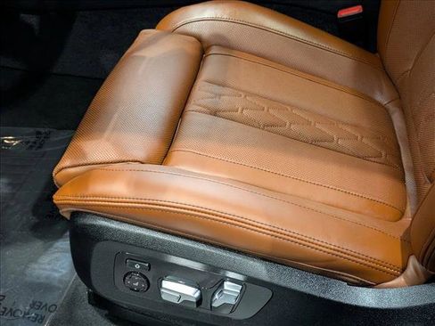 New 2026 BMW X5 M60i image 4