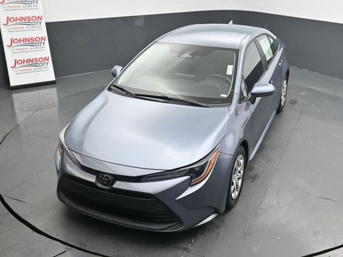Used 2023 Toyota Corolla LE image 27