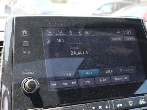 Used 2019 Honda Odyssey Elite image 8