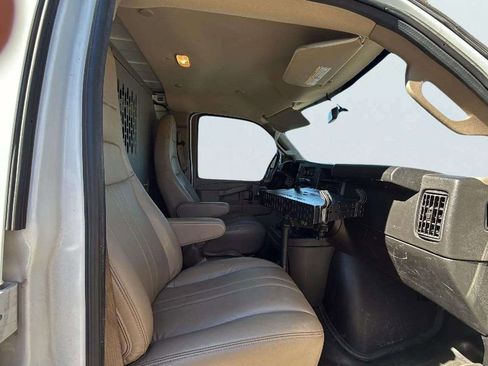 Used 2023 Chevrolet Express 2500 Extended w/ Driver Convenience Package image 9