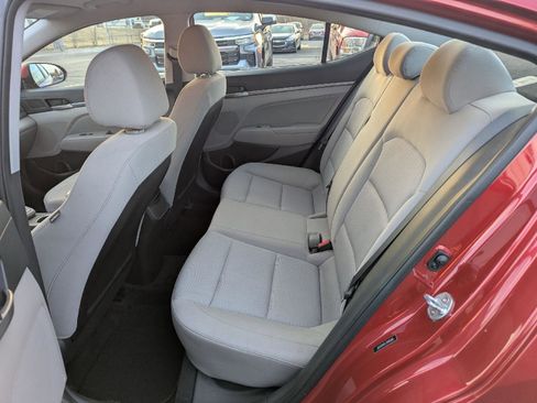 Used 2018 Hyundai Elantra SEL image 25