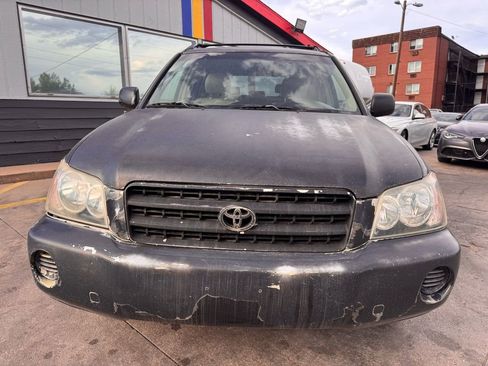 Used 2001 Toyota Highlander 4WD image 2