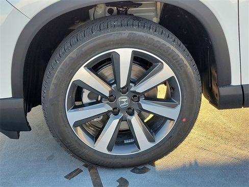 New 2025 Honda Pilot Elite image 5