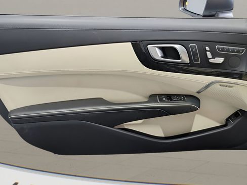 Used 2017 Mercedes-Benz SL 450 image 28