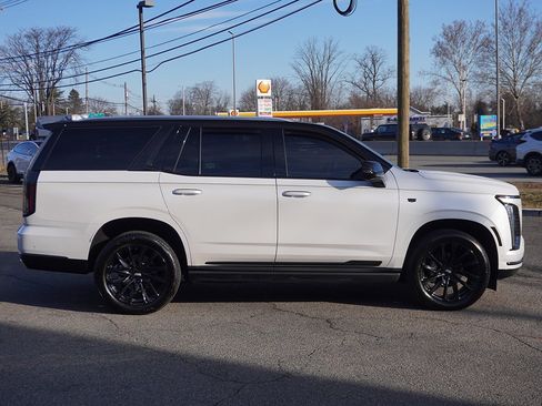 Used 2025 Cadillac Escalade Premium Luxury w/ LPO, Floor Liner Package image 24