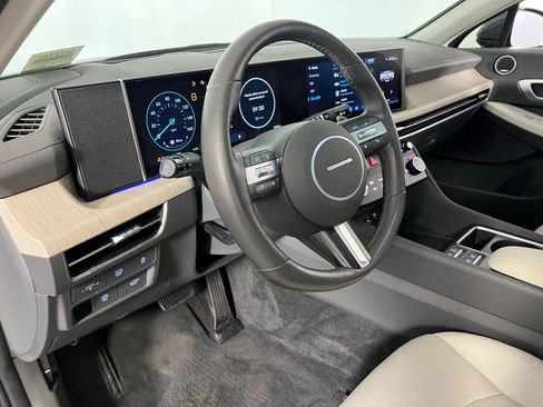 Used 2024 Hyundai Sonata Limited image 23
