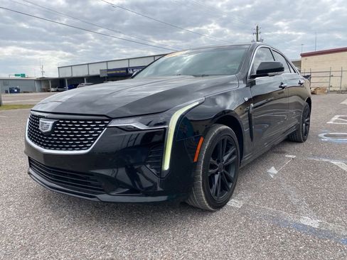 Used 2022 Cadillac CT4 Luxury w/ Sun And Sound Package image 7