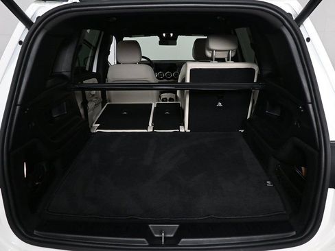 Certified 2025 Mercedes-Benz GLB 250 image 29