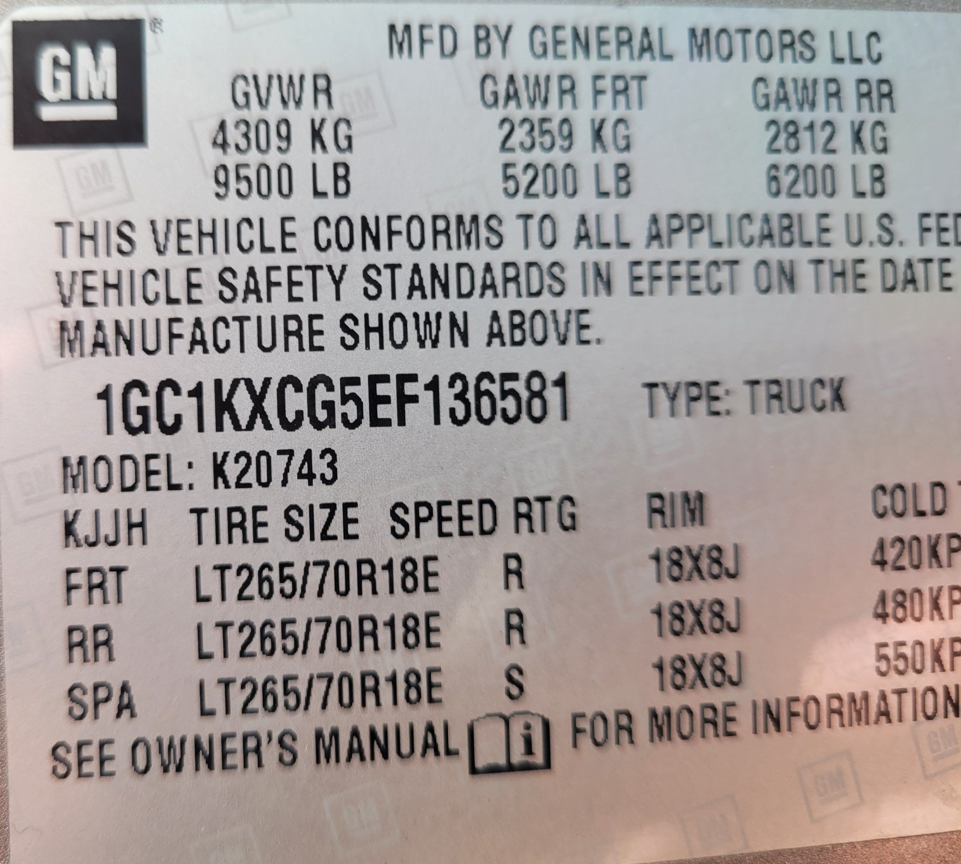 Used 2014 Chevrolet Silverado 2500 LT w/ Interior Plus Package AWD/4WD image 10