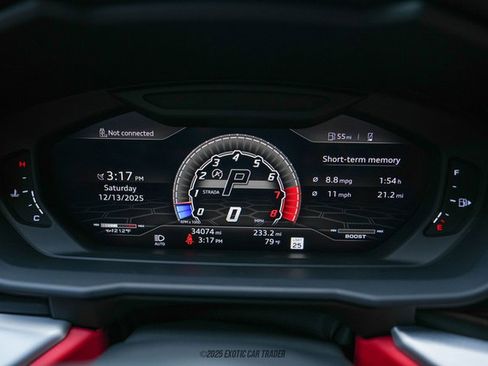 Used 2019 Lamborghini Urus image 21