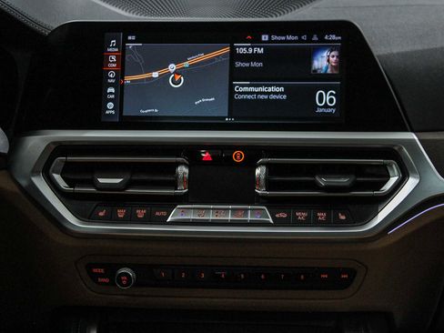 Used 2021 BMW 430i Coupe w/ M Sport Package image 15