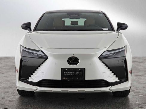 Used 2023 Lexus RZ 450e Premium image 8