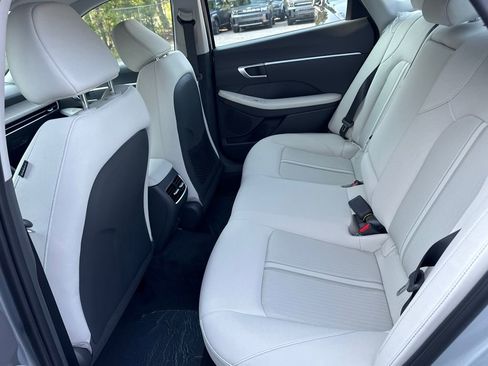 New 2025 Hyundai Sonata SEL image 11