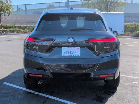 Used 2026 BMW iX xDrive45 image 9