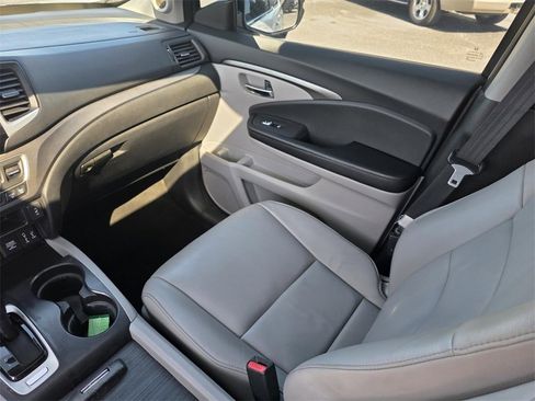 Used 2018 Honda Pilot EX-L image 29
