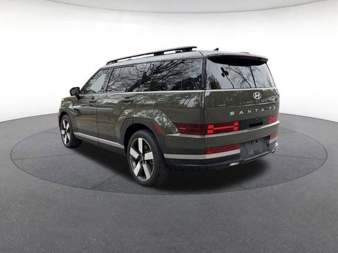 Used 2024 Hyundai Santa Fe Limited image 3