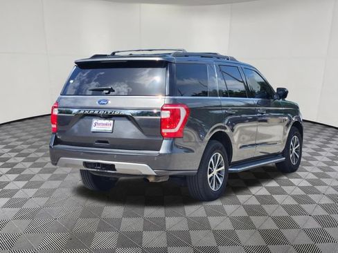 Used 2020 Ford Expedition XLT w/ Equipment Group 202A RWD image 5