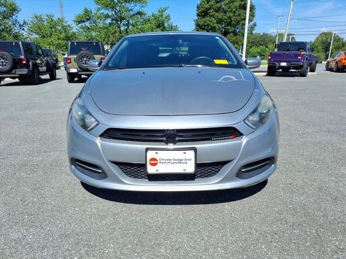 Used 2016 Dodge Dart SXT FWD image 17