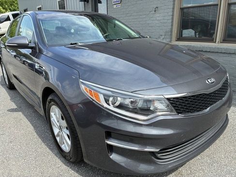 Used 2016 Kia Optima LX FWD image 1