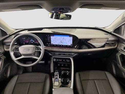 New 2025 Audi Q5 Premium Plus image 9