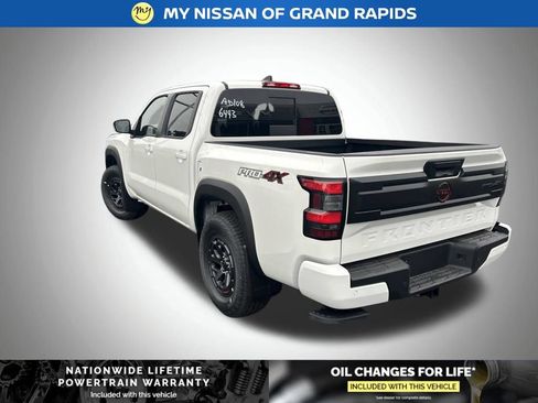 New 2026 Nissan Frontier PRO-4X w/ Tow Package AWD/4WD image 3