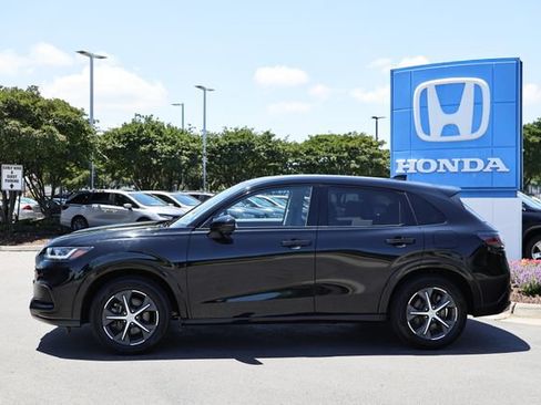 Used 2024 Honda HR-V EX-L image 4
