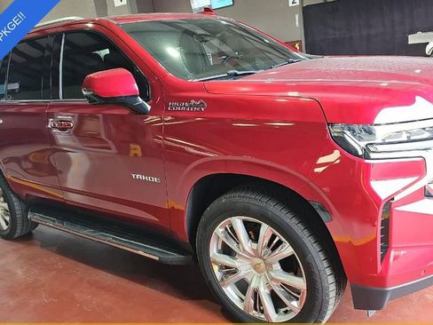 Used 2023 Chevrolet Tahoe High Country image 2